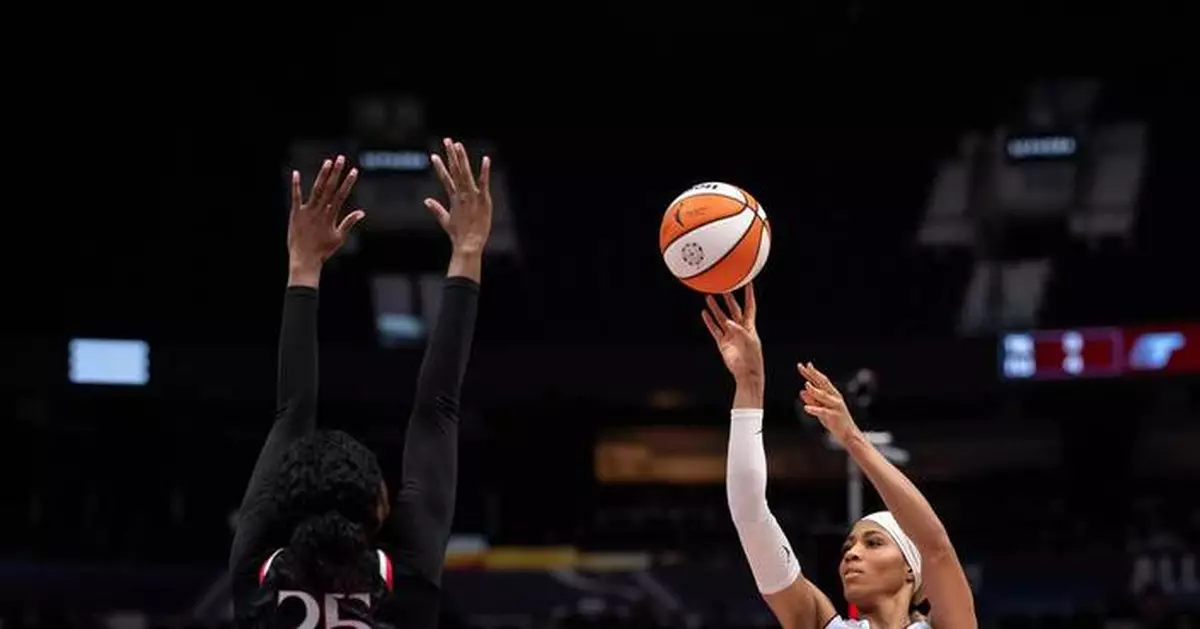 Tempo snap 12-game skid with an 82-79 win over the Fire at Rogers Arena in Vancouver
