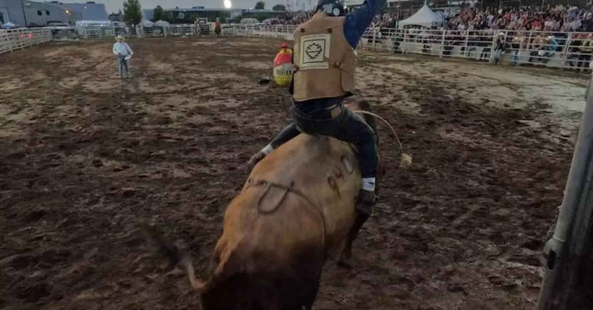 Fur Institute of Canada and Canadian Seal Products sponsor up-and-coming Quebec bull rider Benjamin Shaw