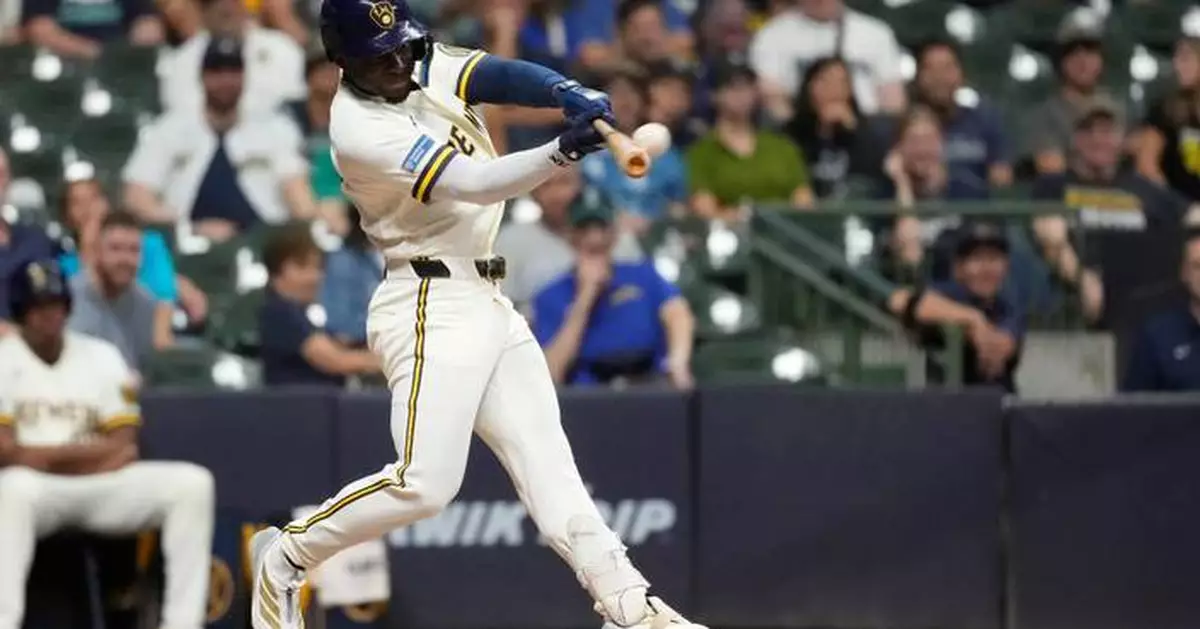 Power surge fuels record-tying night for Brewers in 22-0 rout of Mariners