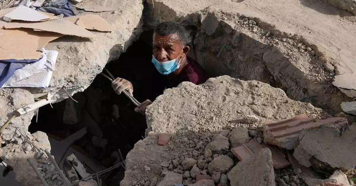 Colombia’s earthquake is déjà vu for Venezuelans. The government response is anything but