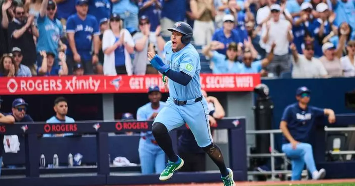 Gausman ends win drought as Blue Jays beat Cardinals 5-1