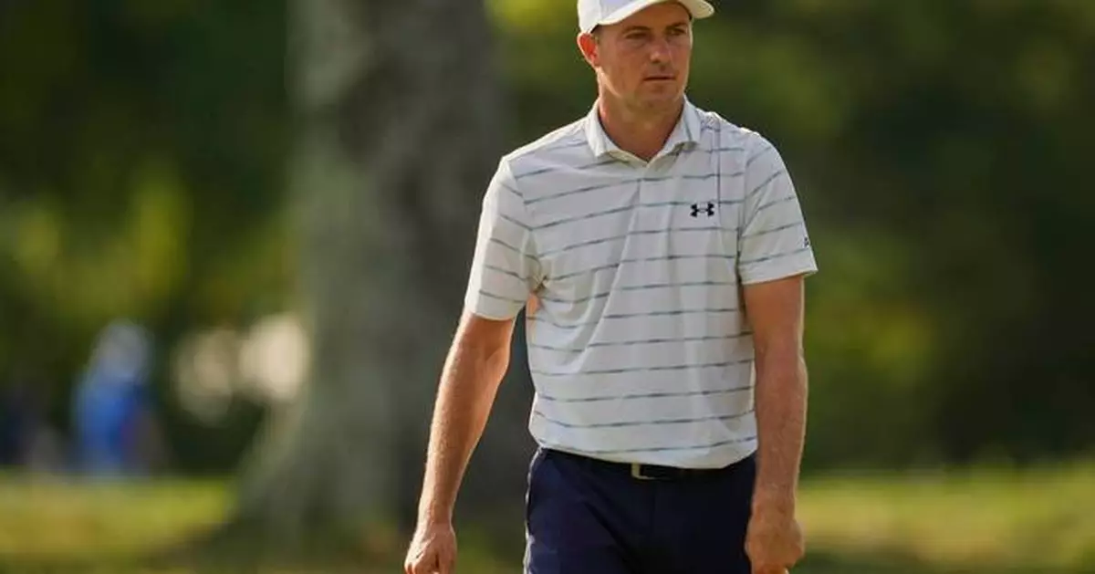 Jordan Spieth off to the start he needs with a 65 to share the lead in PGA Tour playoff opener