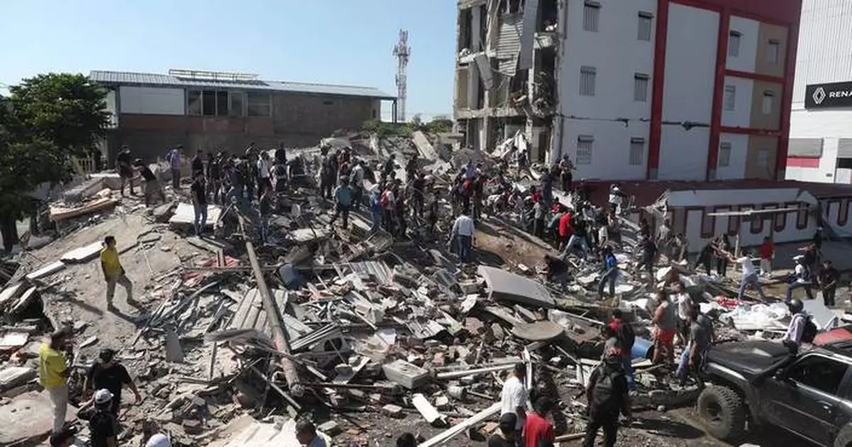 Deadly 7.4-magnitude earthquake hits Colombia, leaving widespread destruction, in photos