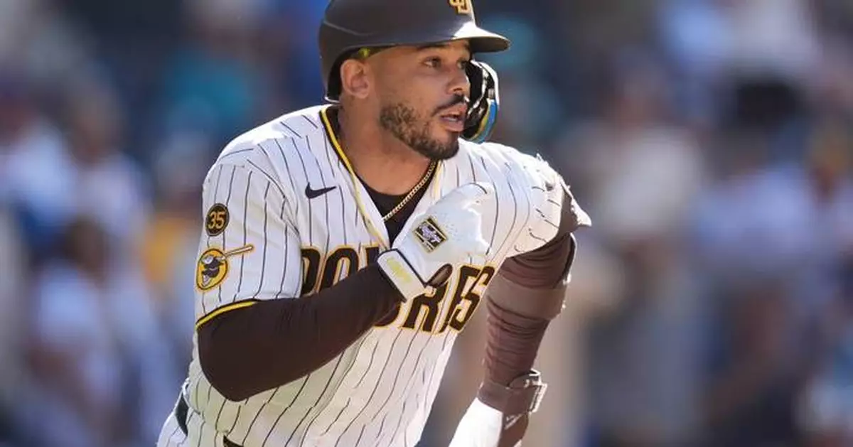 Padres win 4-3 in 11 innings to sweep MLB-leading Brewers