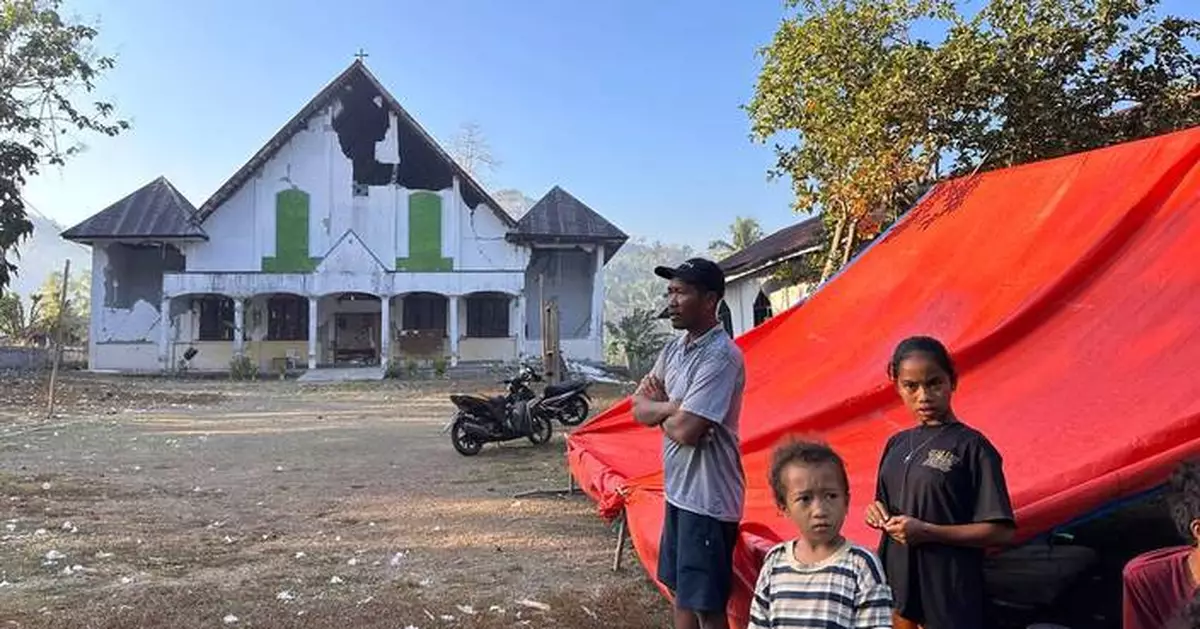 Fear grips children after deadly earthquake in eastern Indonesia leaves thousands displaced