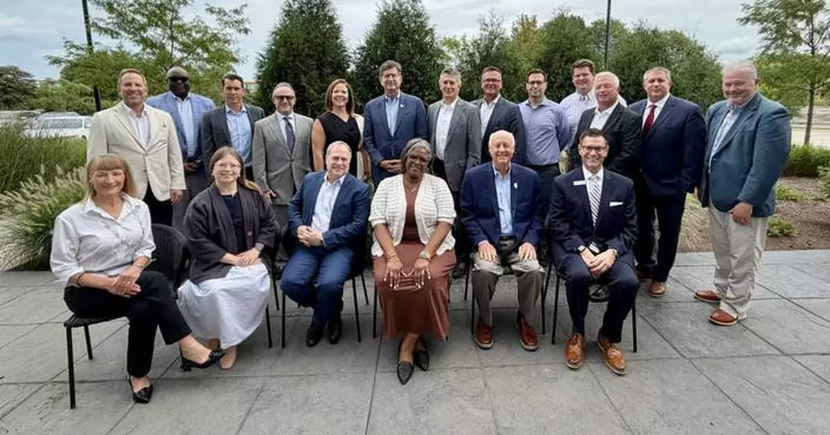 Congressman Brad Schneider Joins FHLBank Chicago for Roundtable on Housing and Financial Services Issues in Illinois’ 10th Congressional District