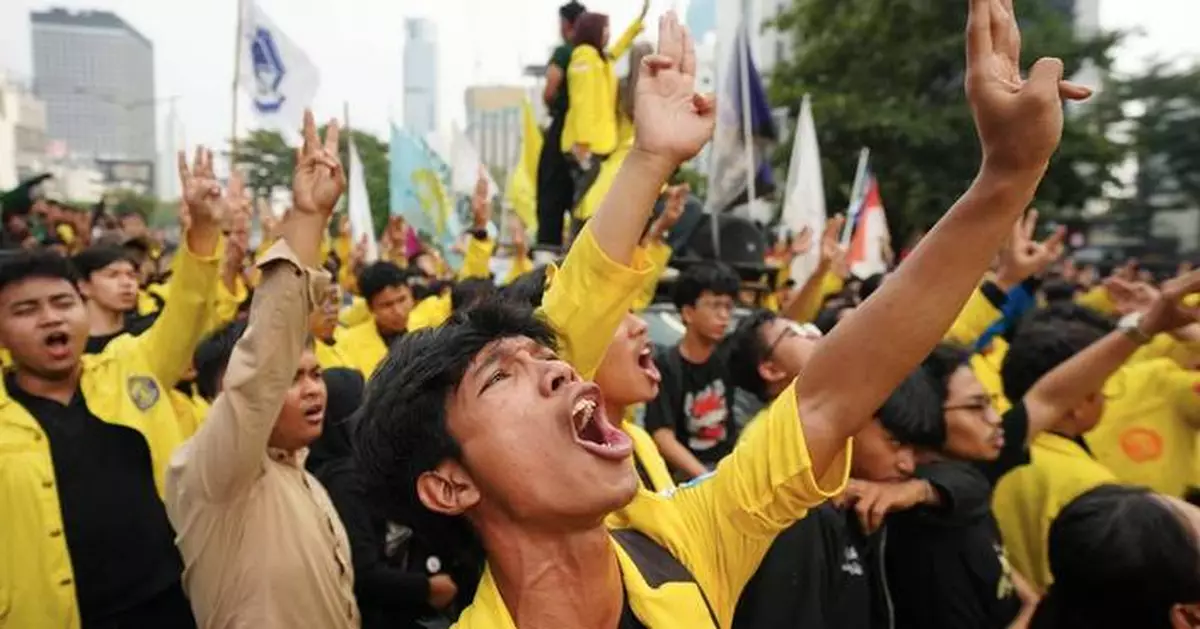 The top photos of the day by AP's photojournalists