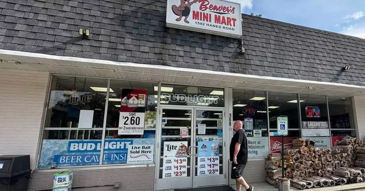 Buc-ee’s chain draws outcry in Ohio for launching fight over a mini mart's beaver logo