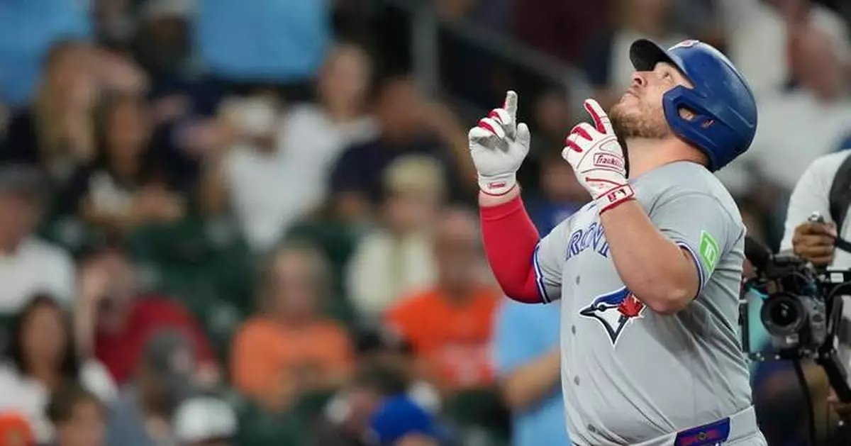 Kirk goes deep as the Blue Jays snap the Astros’ 6-game streak in a 3-1 win