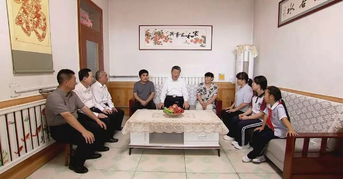 Xi calls for efforts to safeguard, improve people's livelihoods