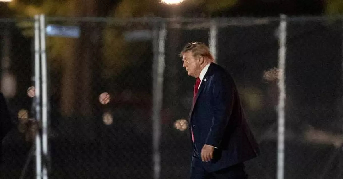 US and Canada fall deeper into a trade war with new tariffs as talks collapse and blame is spread