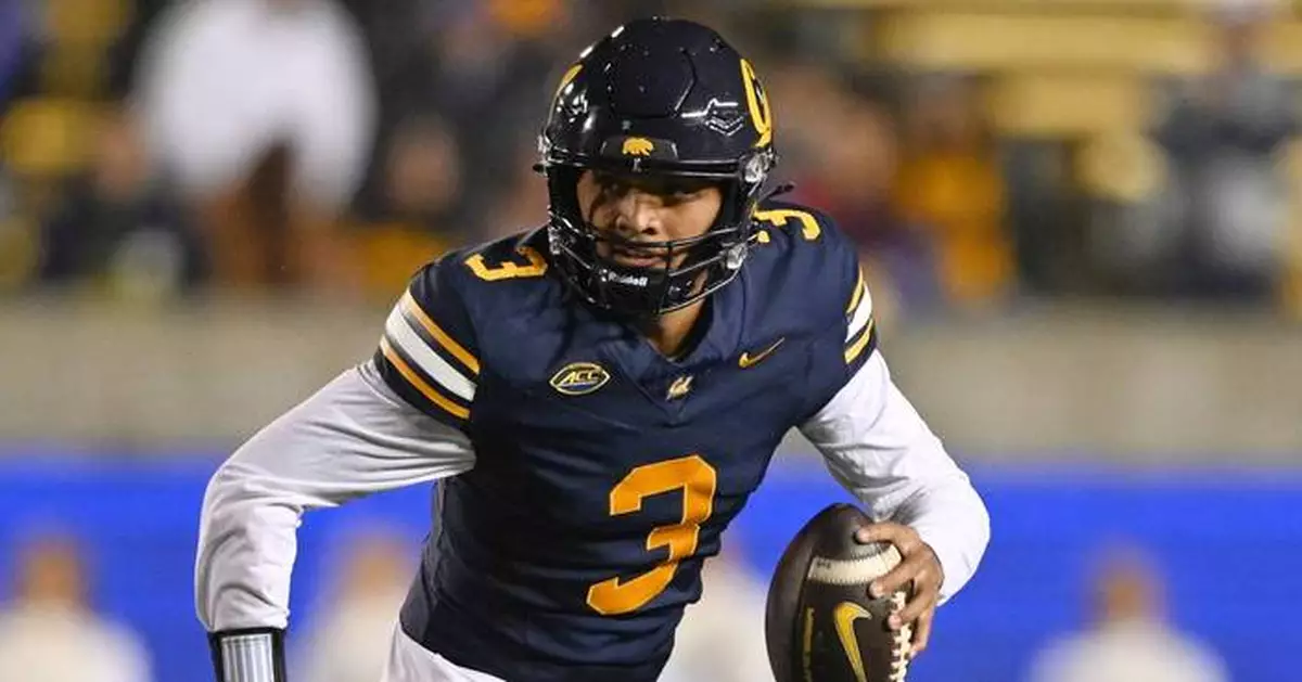 Cal gets ready for 1st season under coach Tosh Lupoi with QB Jaron-Keawe Sagapolutele at the helm