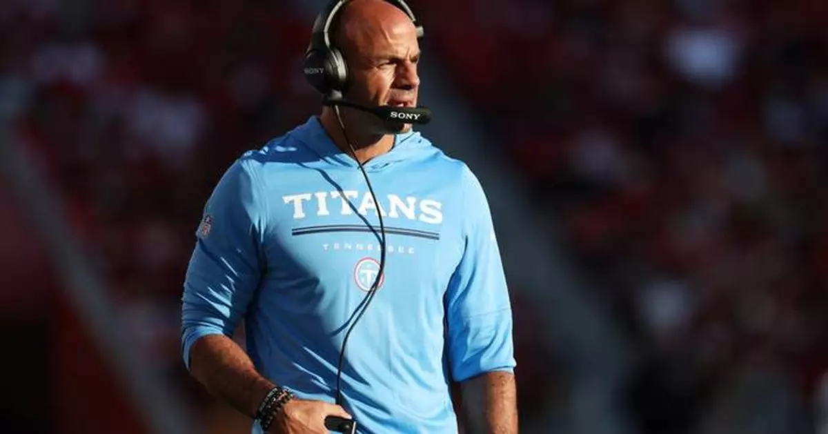 A fifth-round pick out of Arkansas barges into the Titans’ right guard battle