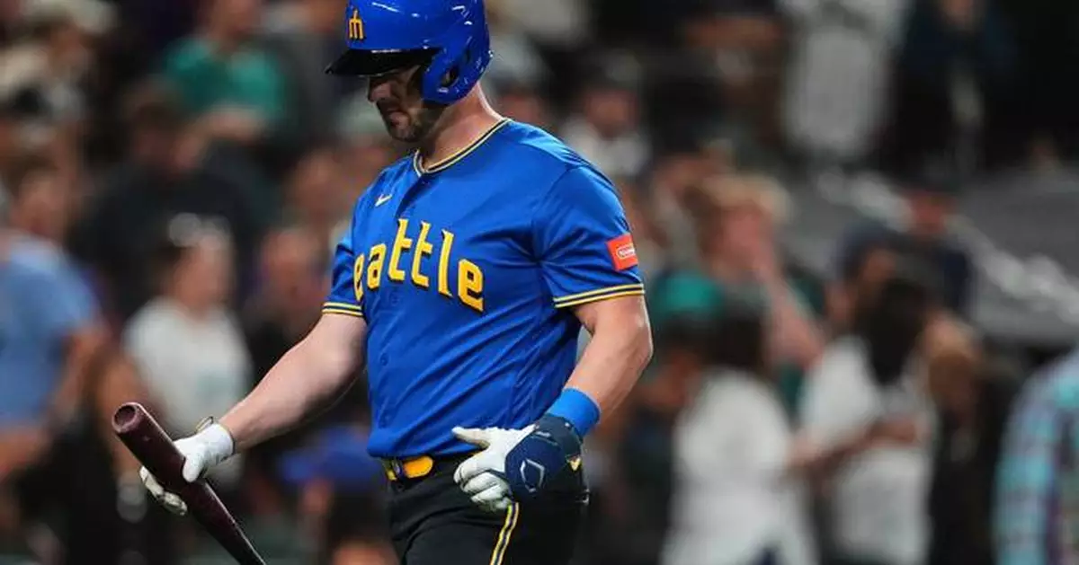 Mariners release Mitch Garver and Rob Refsnyder, activate Brendan Donovan from 10-day IL