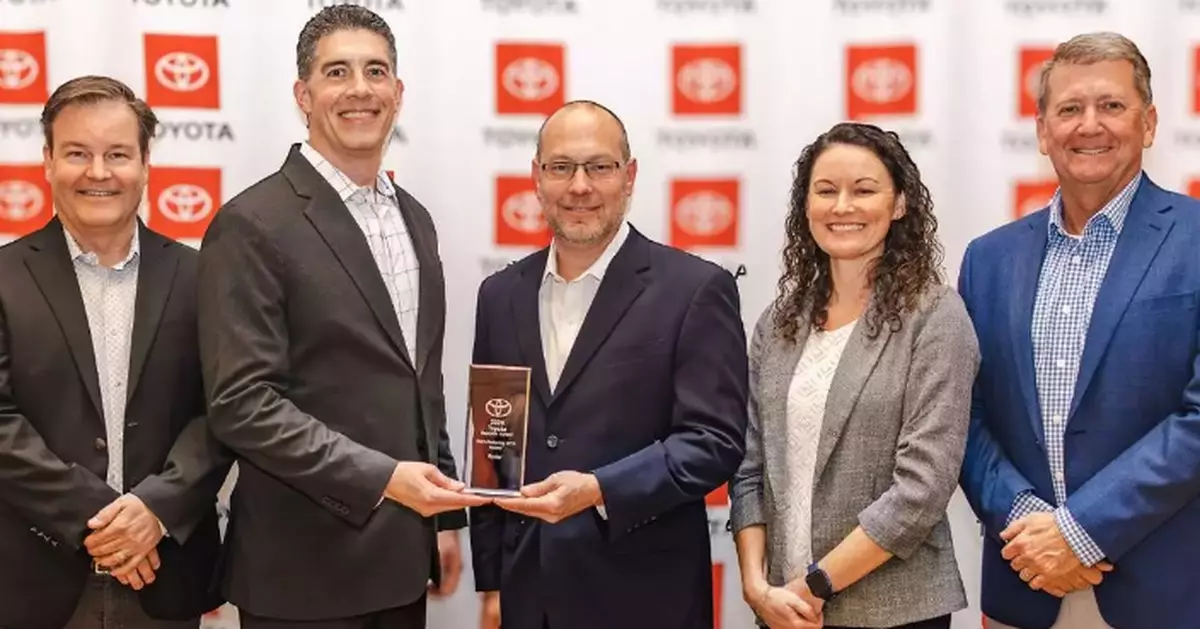 Ryder Recognized by Toyota as “Manufacturing Carrier of the Year”