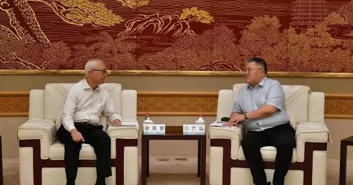 Hong Kong's Environment Secretary Visits Shanghai to Promote Green Energy and Low-Carbon Initiatives