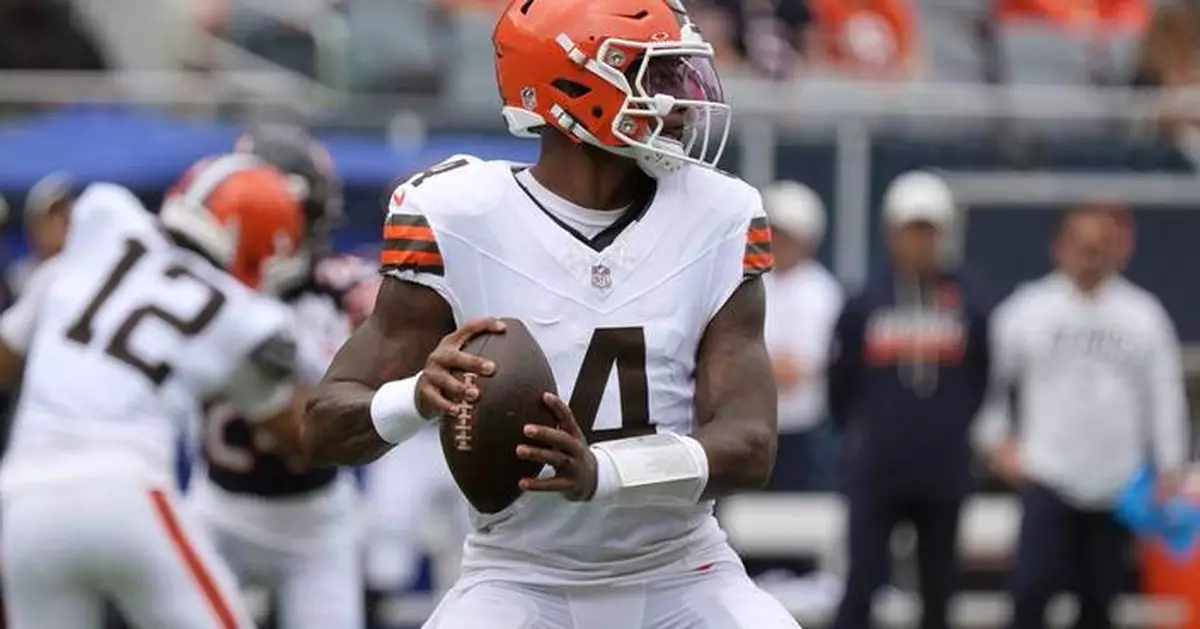 Watson leads Cleveland on 2 scoring drives in 34-10 preseason loss to Chicago