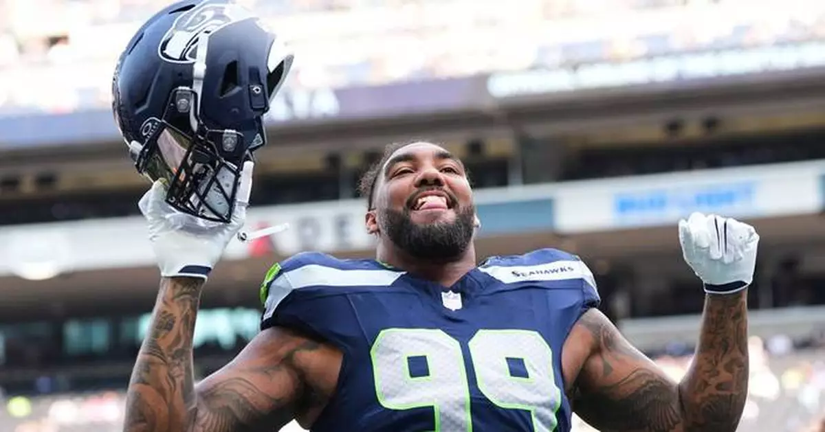 Seahawks give 3-time Pro Bowl DT Leonard Williams a $90 million, 3-year extension, AP source says