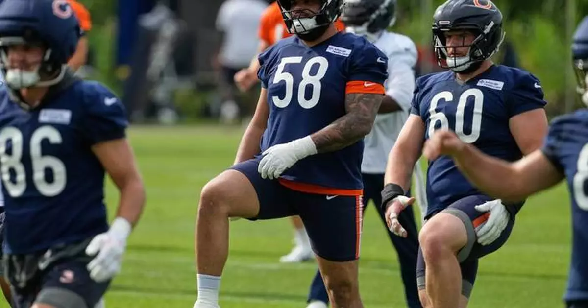 Chicago Bears tackle Darnell Wright dishes out credit after signing huge contract extension