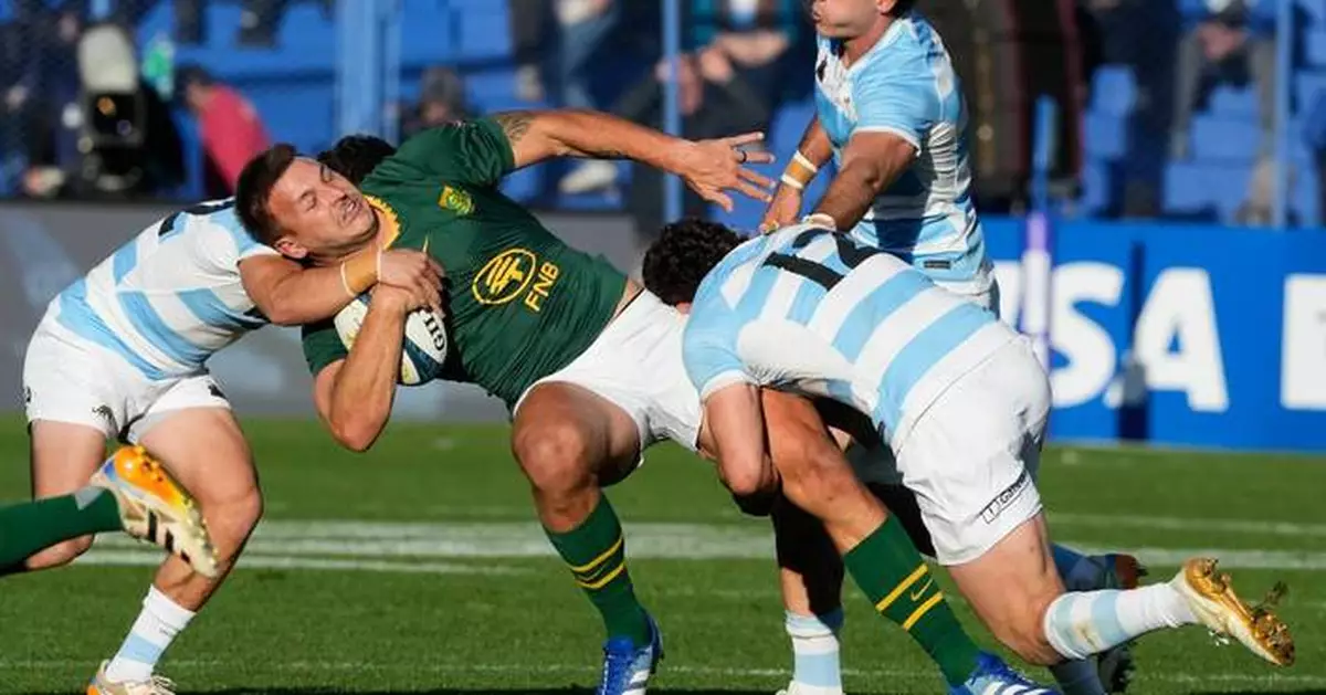 Springboks edge Argentina as Siya Kolisi limps off with a recurring hamstring injury