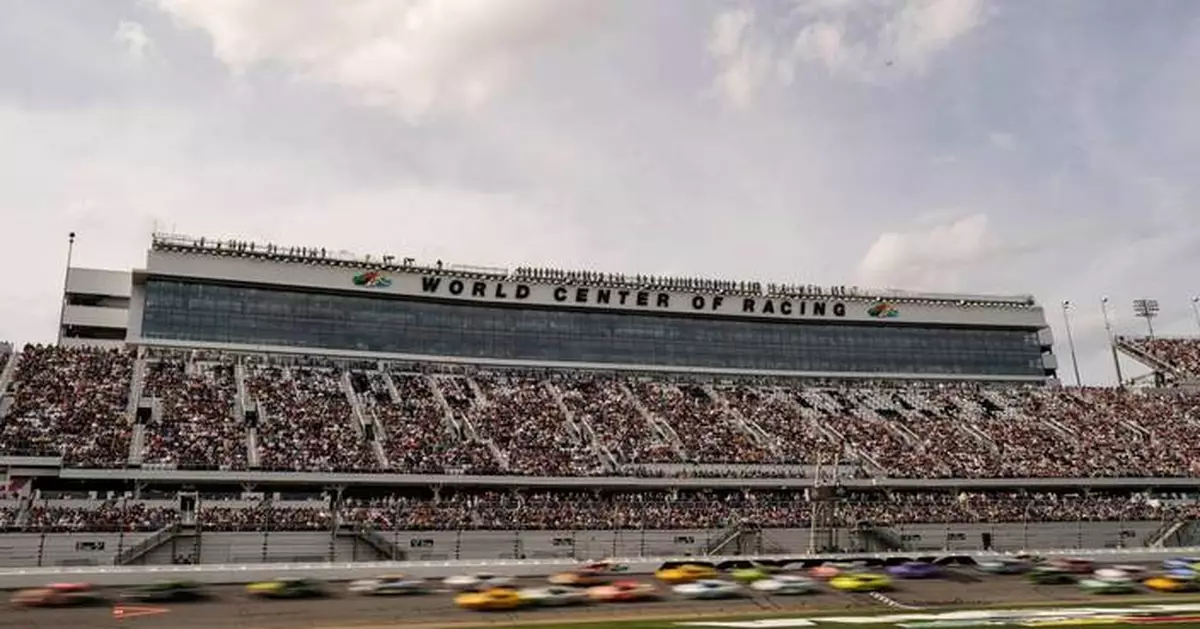 NASCAR's exhibition Clash returning to Daytona International Speedway