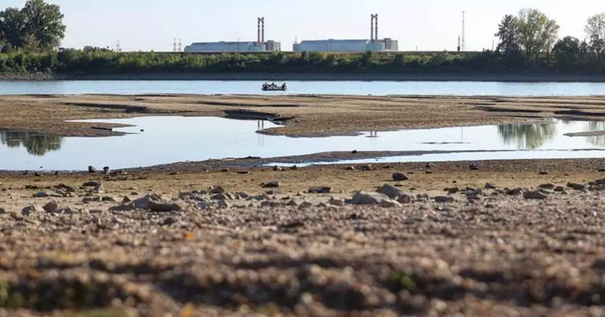 Hungary's government plans interventions on Danube River to keep nuclear plant running