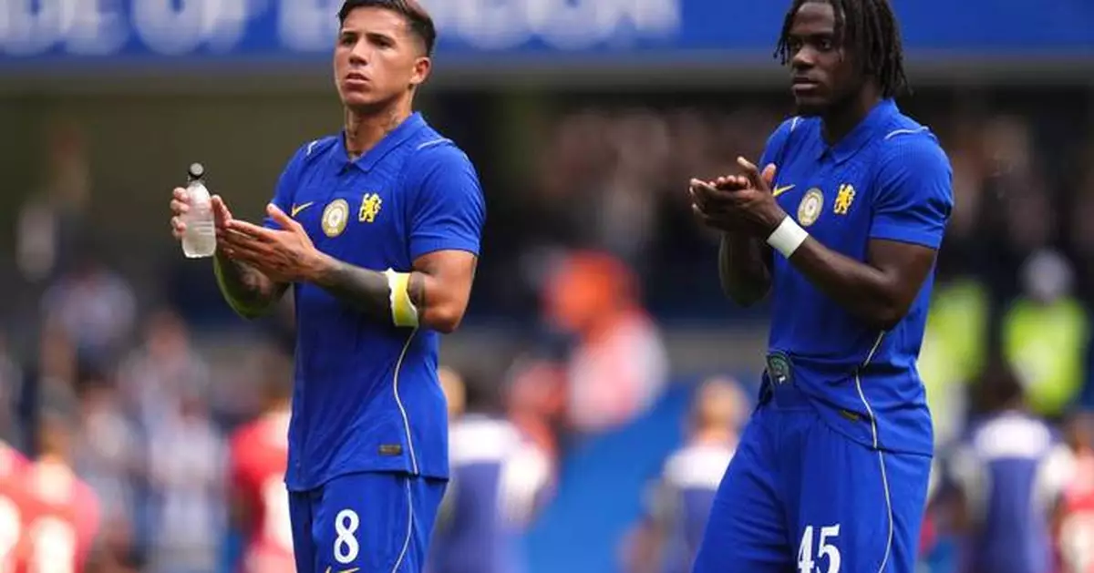 Boos and cheers for Enzo Fernandez in Chelsea preseason friendly win