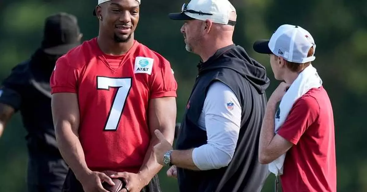Falcons running back Bijan Robinson is locked up through 2030 after agreeing to a 3-year extension