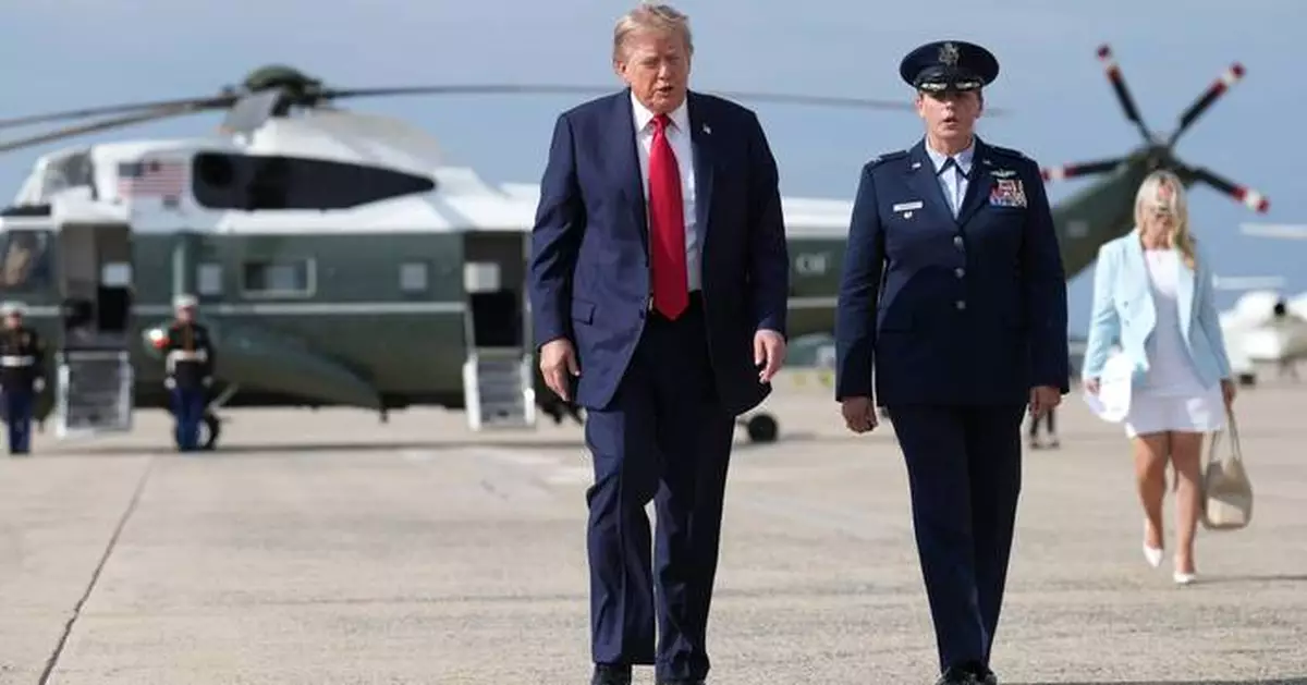 Controllers warned Trump copter pilots about radio failures 1 week before they came close to jet