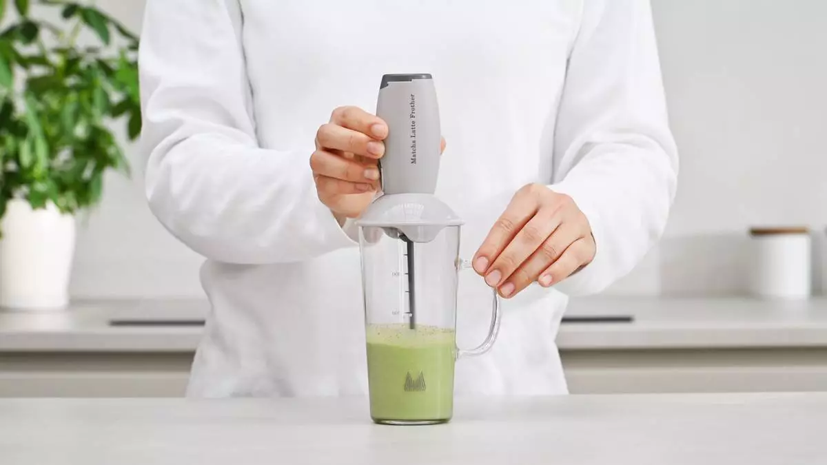 HARIO’s Matcha Latte Frother enables a clump‑free matcha preparation process, combining whisking and sipping in a single cup. (Credit: HARIO©)
