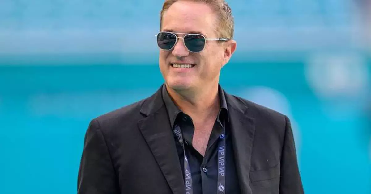 Tom Garfinkel steps down as president, CEO of Dolphins after 13 years, will remain with organization