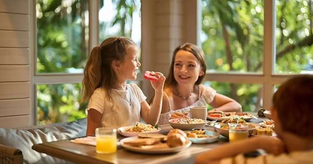 Dine &amp; Unwind: Food, Drinks &amp; Poolside Experiences at Courtyard by Marriott Phuket, Patong Beach Resort