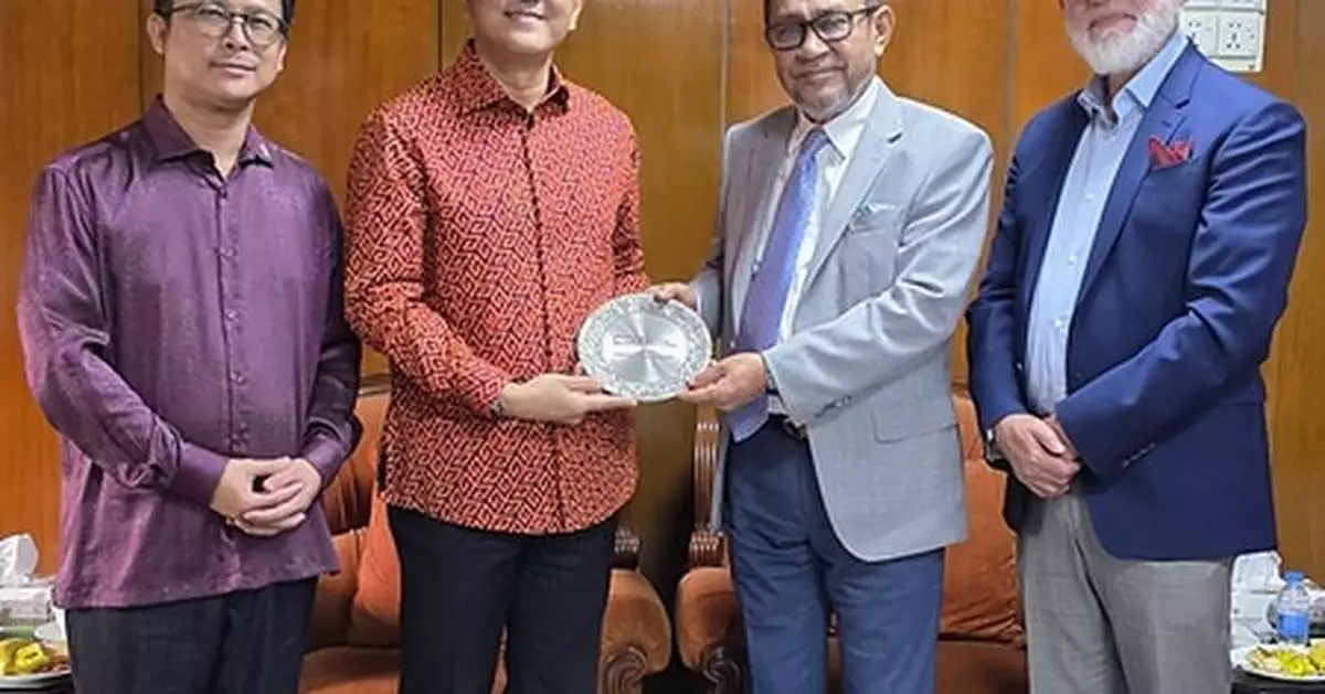 MALAYSIA AND BANGLADESH TRANSLATE LEADERS' COMMITMENT INTO HEALTHCARE COOPERATION