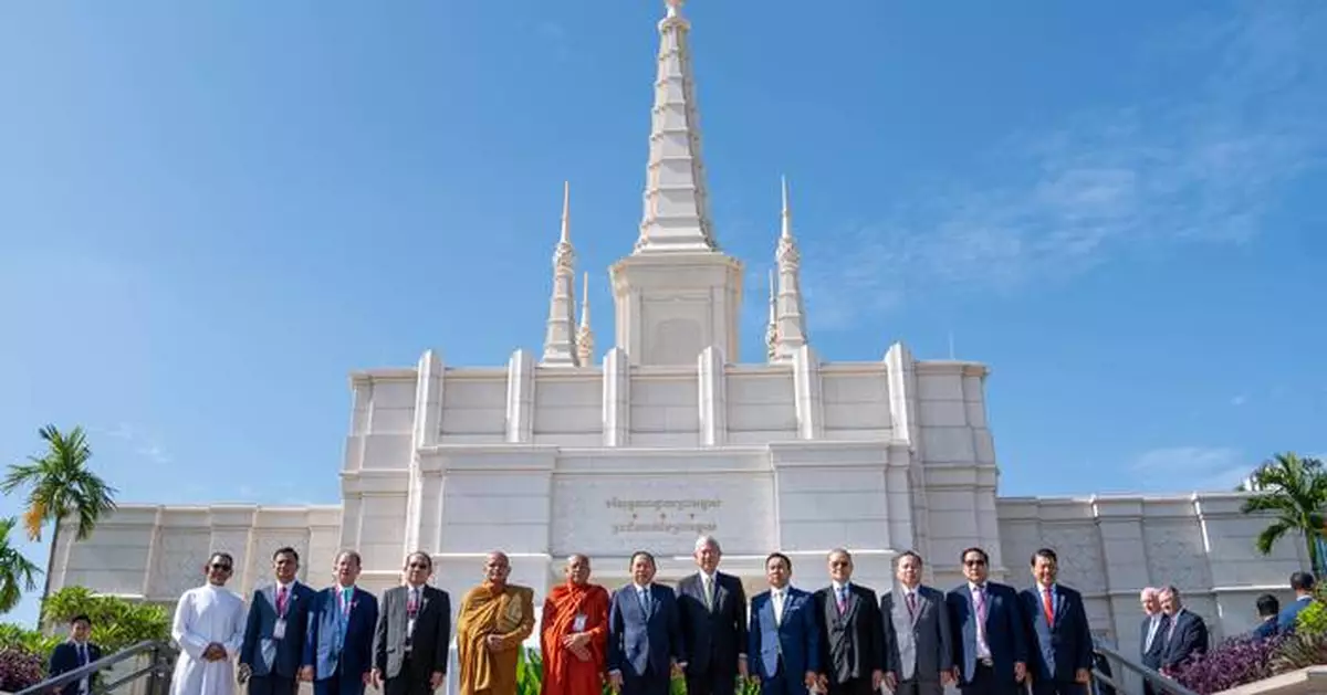 Cambodia Government and Church Leaders Celebrate Opening of Phnom Penh Temple