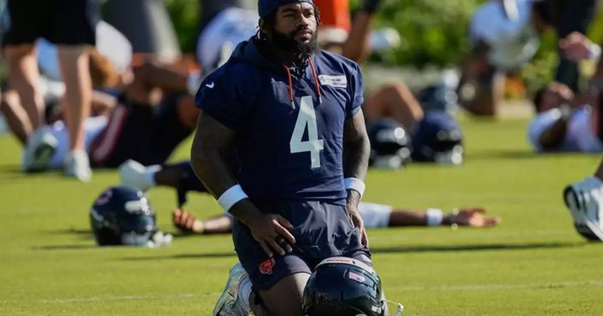 Bears hit by running back injuries as D’Andre Swift exits practice and Kyle Monangai is week to week