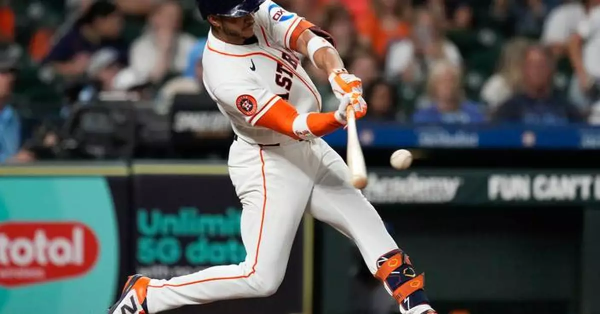Jeremy Peña hits 2 early homers, Yordan Alvarez hits 39th as Astros beat Royals 4-2
