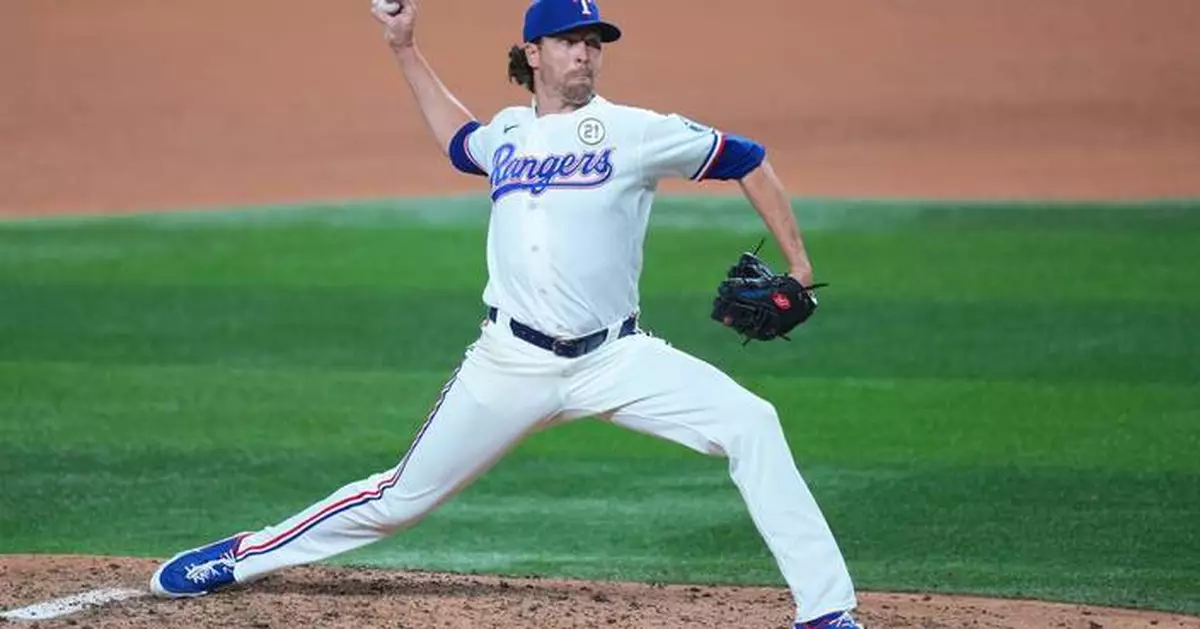 Jacob deGrom wanted to stay and is helping keep the Texas Rangers in the playoff chase