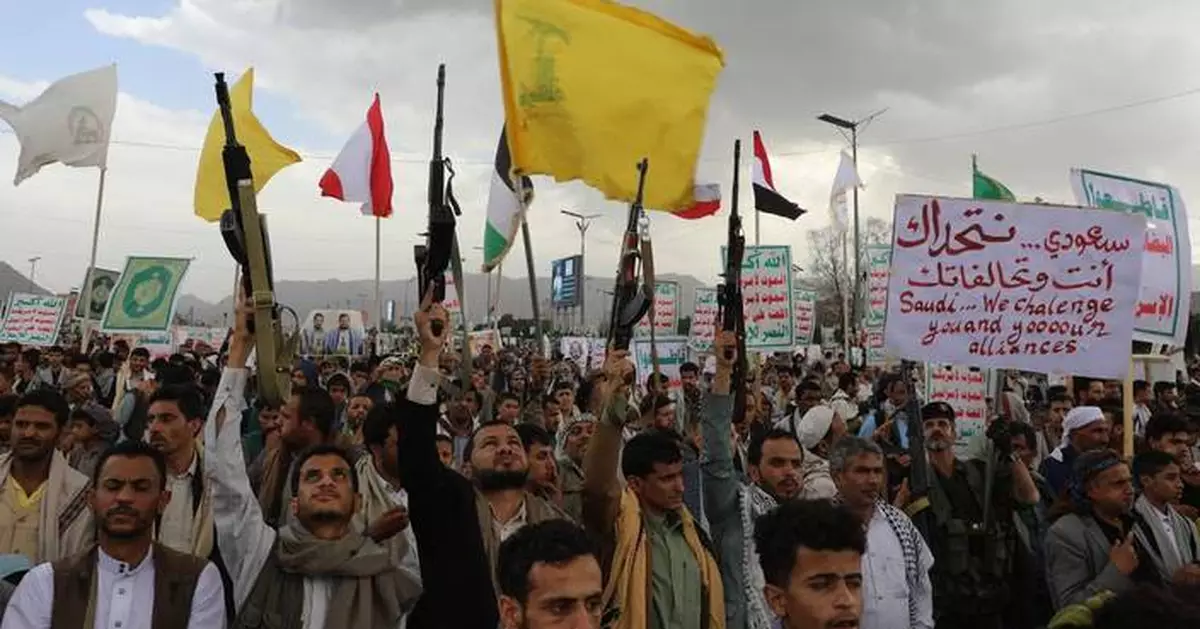 Iran is forging a new ring of proxies to threaten US allies in the Gulf, officials say