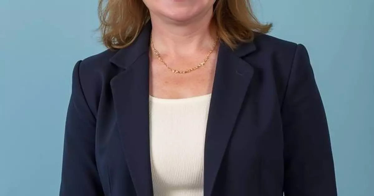 Parnell Appoints Sharon Holt as Vice President of U.S. Pet Care