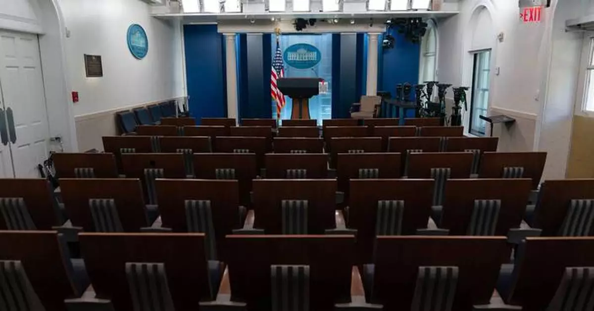 FACT FOCUS: No, Biden did not revoke the White House press passes of more than 400 journalists