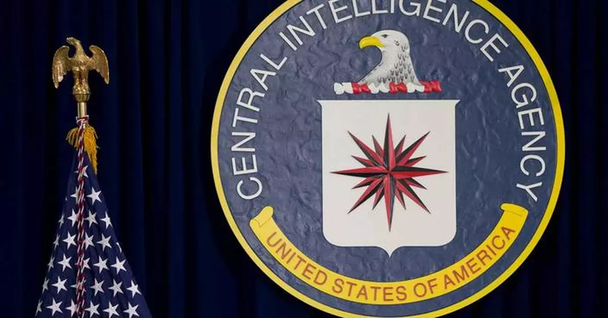 Former CIA official found with gold bars reaches tentative plea deal after charge of salary theft