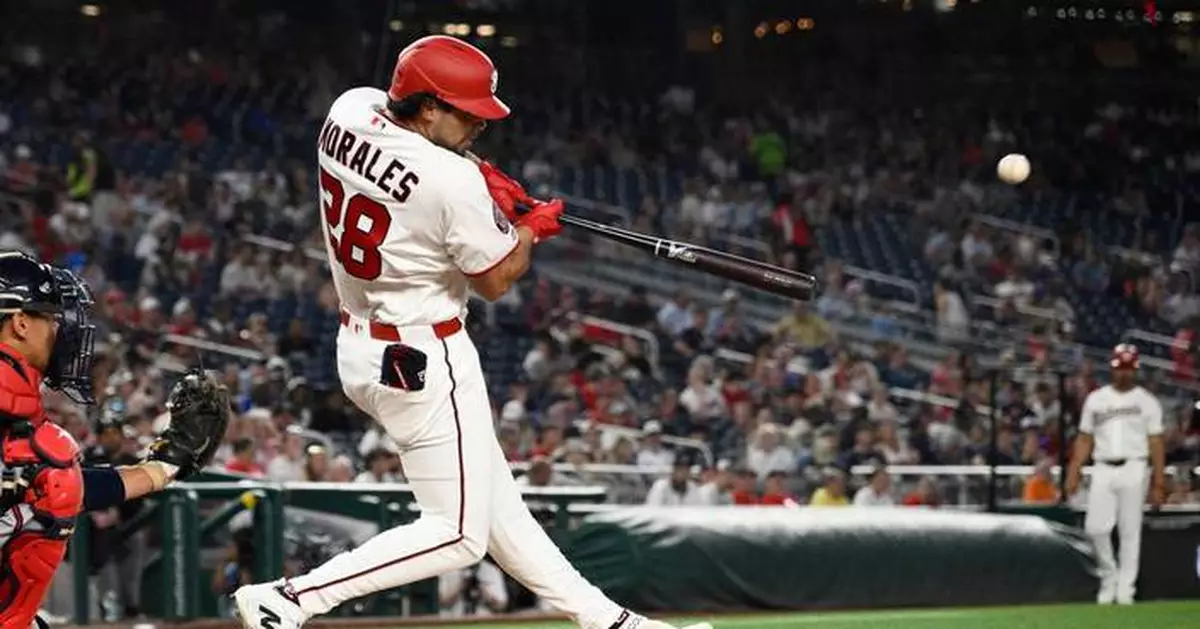 Yohandy Morales homers and has 3 hits in his debut as the Nationals top the Braves 9-5