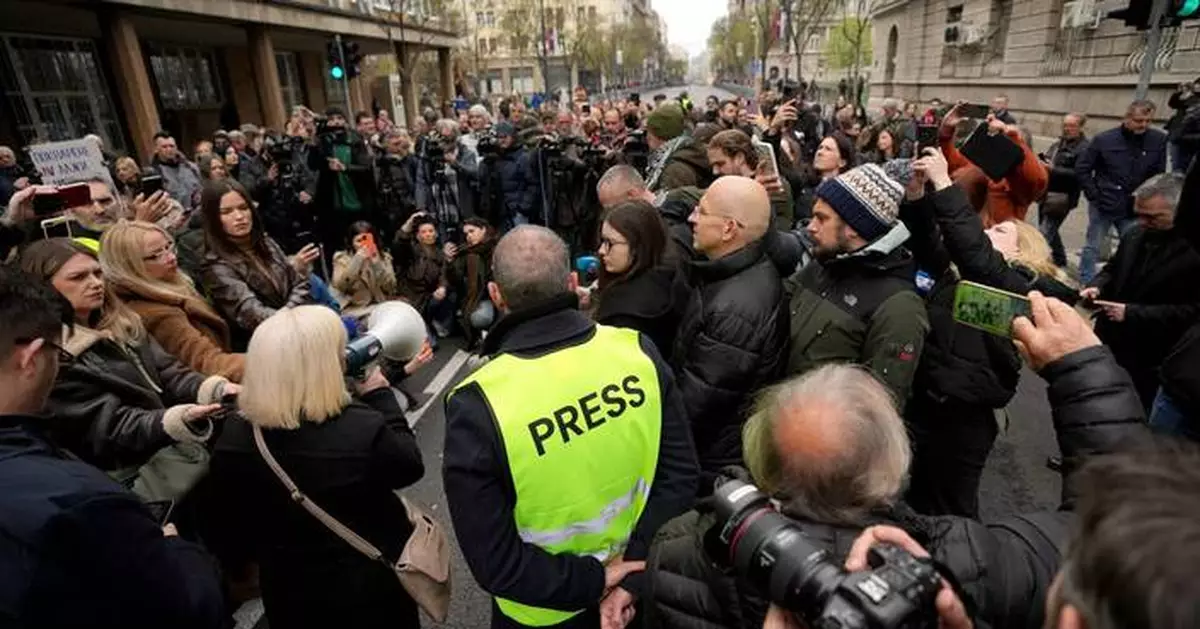 An international media watchdog calls for protection of journalists in Serbia ahead of an election