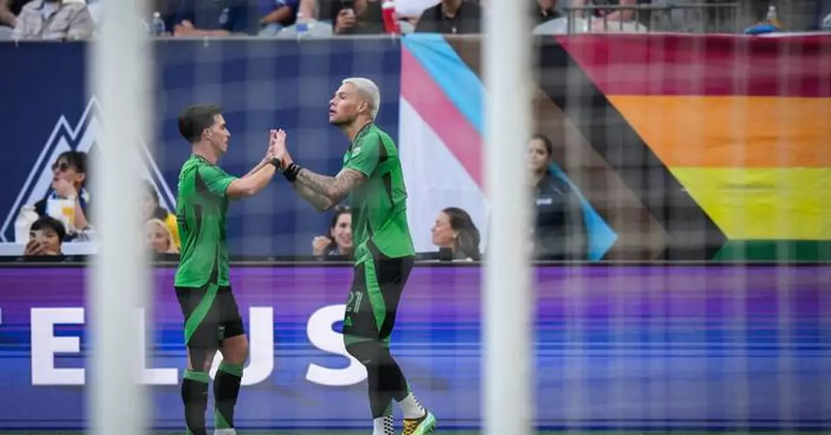 Christian Ramírez scores a goal in each half to give Austin a 2-1 victory over the Whitecaps