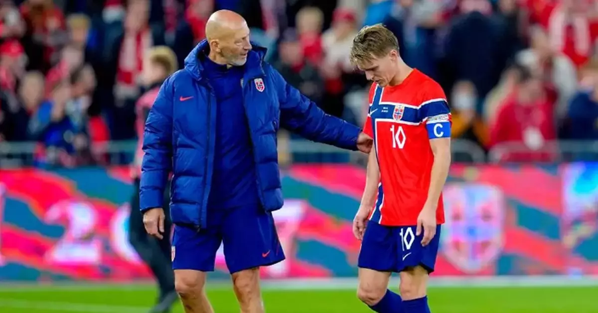 Ødegaard rages at late kick by former Premier League rival Bernardo Silva in Norway-Portugal game