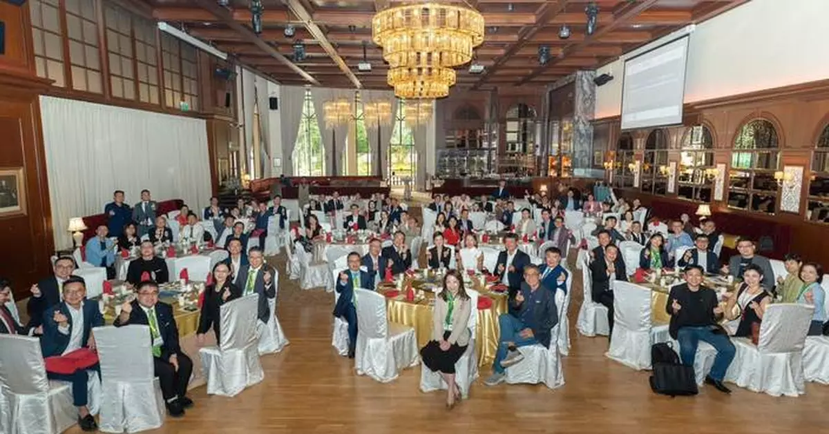 Singapore Hosts Seminar on AI and FinTech Collaboration Between Hong Kong and Singapore