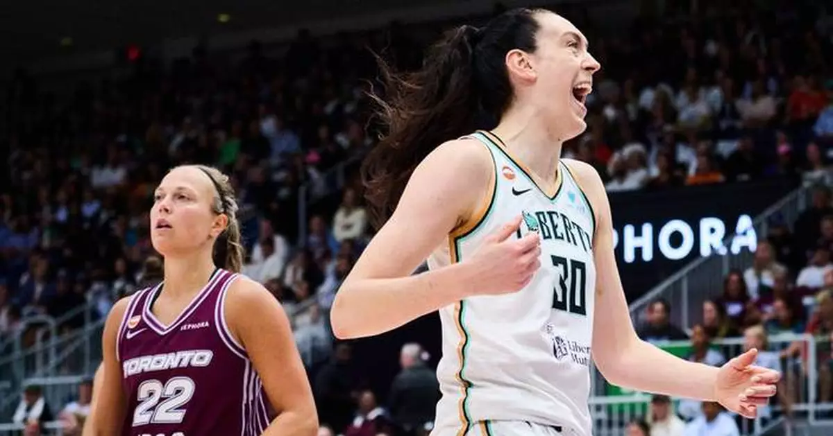 New York's Breanna Stewart sits out finale with left knee soreness as playoffs near