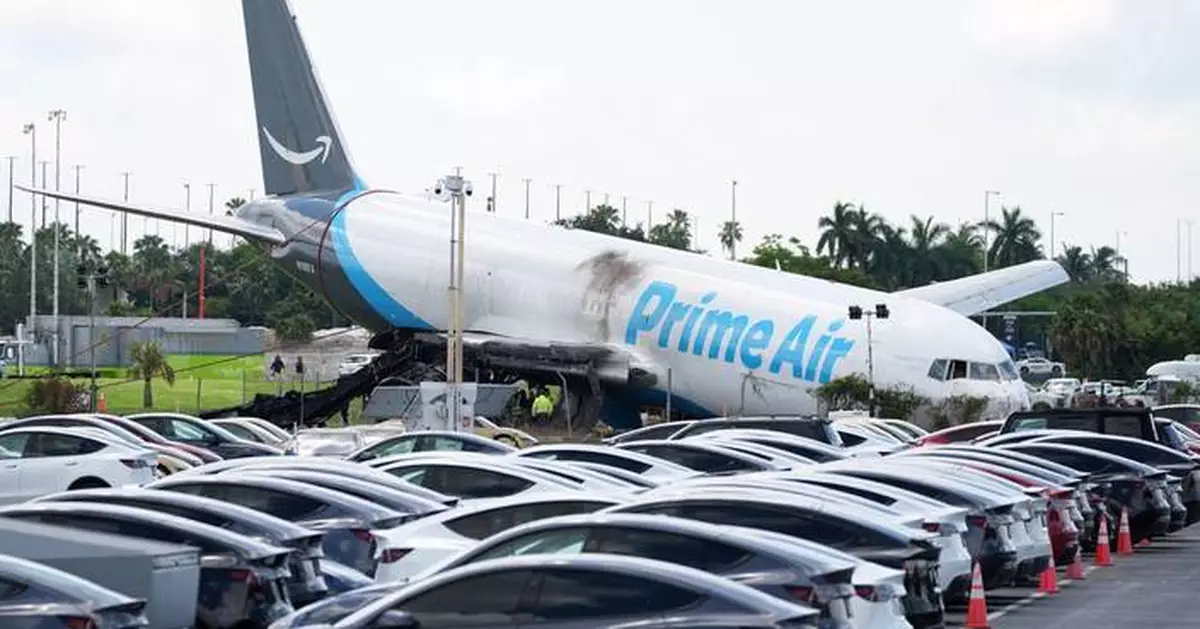 What to know about the Amazon cargo plane crash in Miami that killed 5 workers in a van