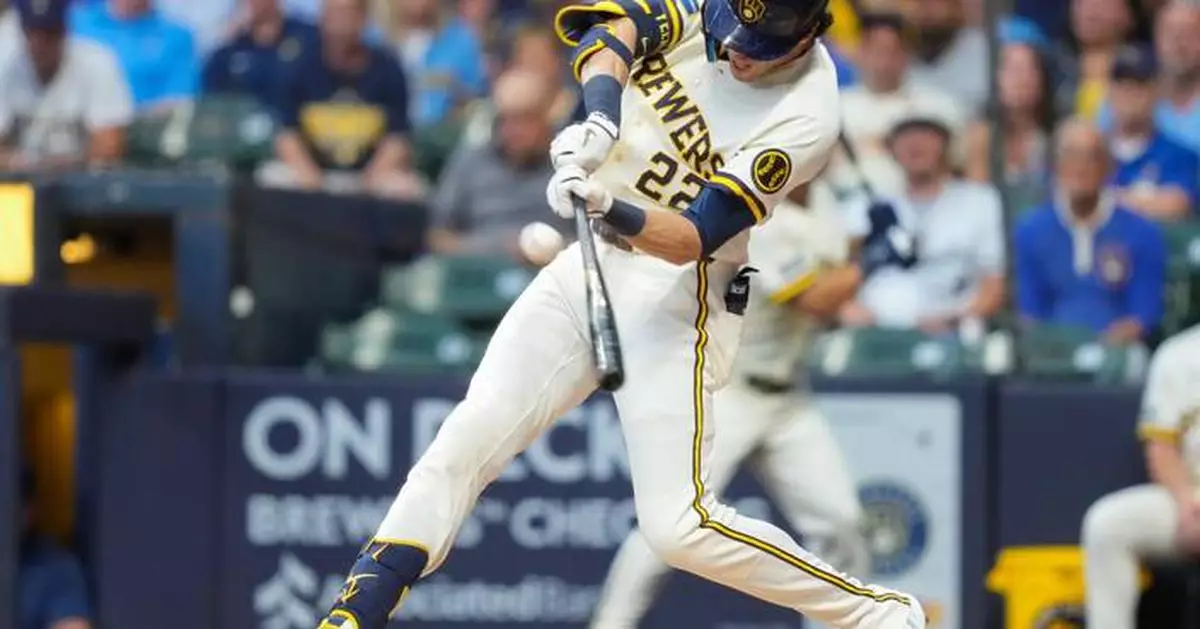 Henderson, Yelich lead Brewers past Cubs for series sweep