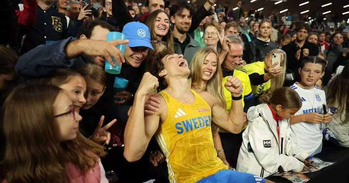Photos of top track and field athletes chasing $150K prizes at the Ultimate Championship